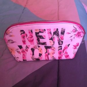 RobinRuth cosmetic bag